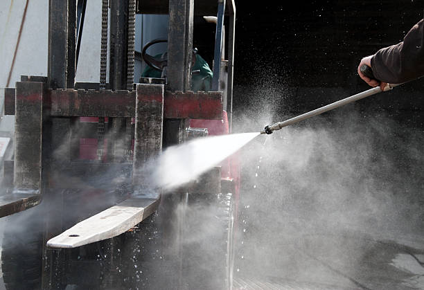 Best Driveway Pressure Washing  in Lodi, NJ